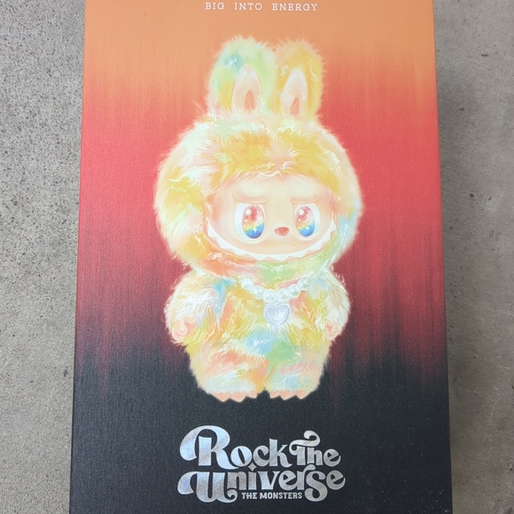 Popmart Authentic Rock The Universe The Monsters Figure